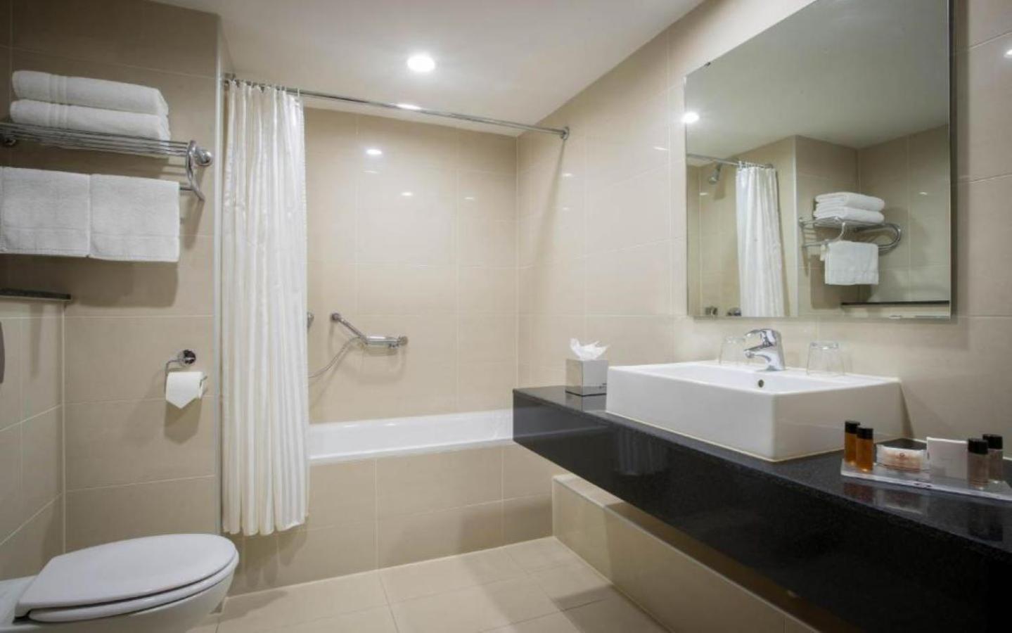 Clayton Hotel & Leisure Club Слайго Екстер'єр фото