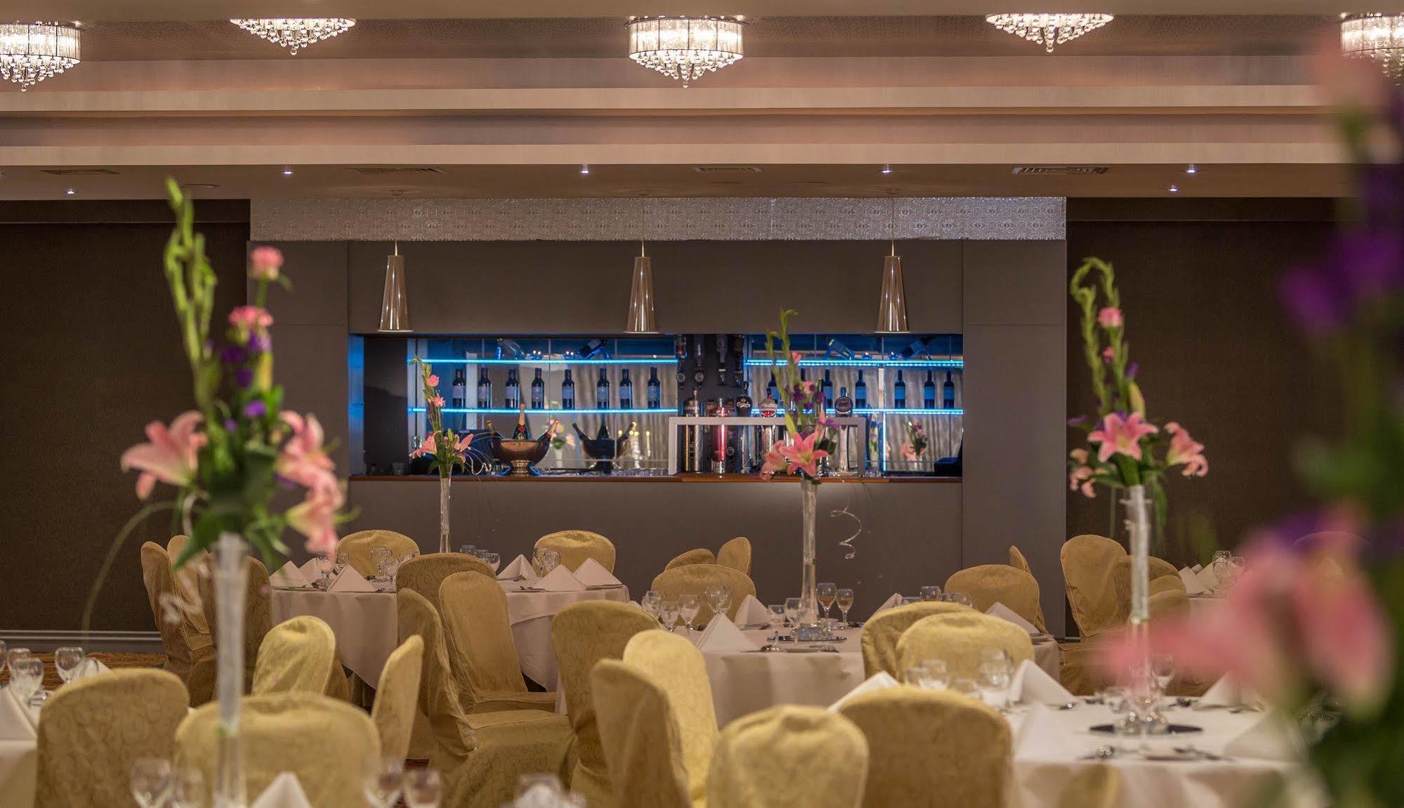 Clayton Hotel & Leisure Club Слайго Екстер'єр фото